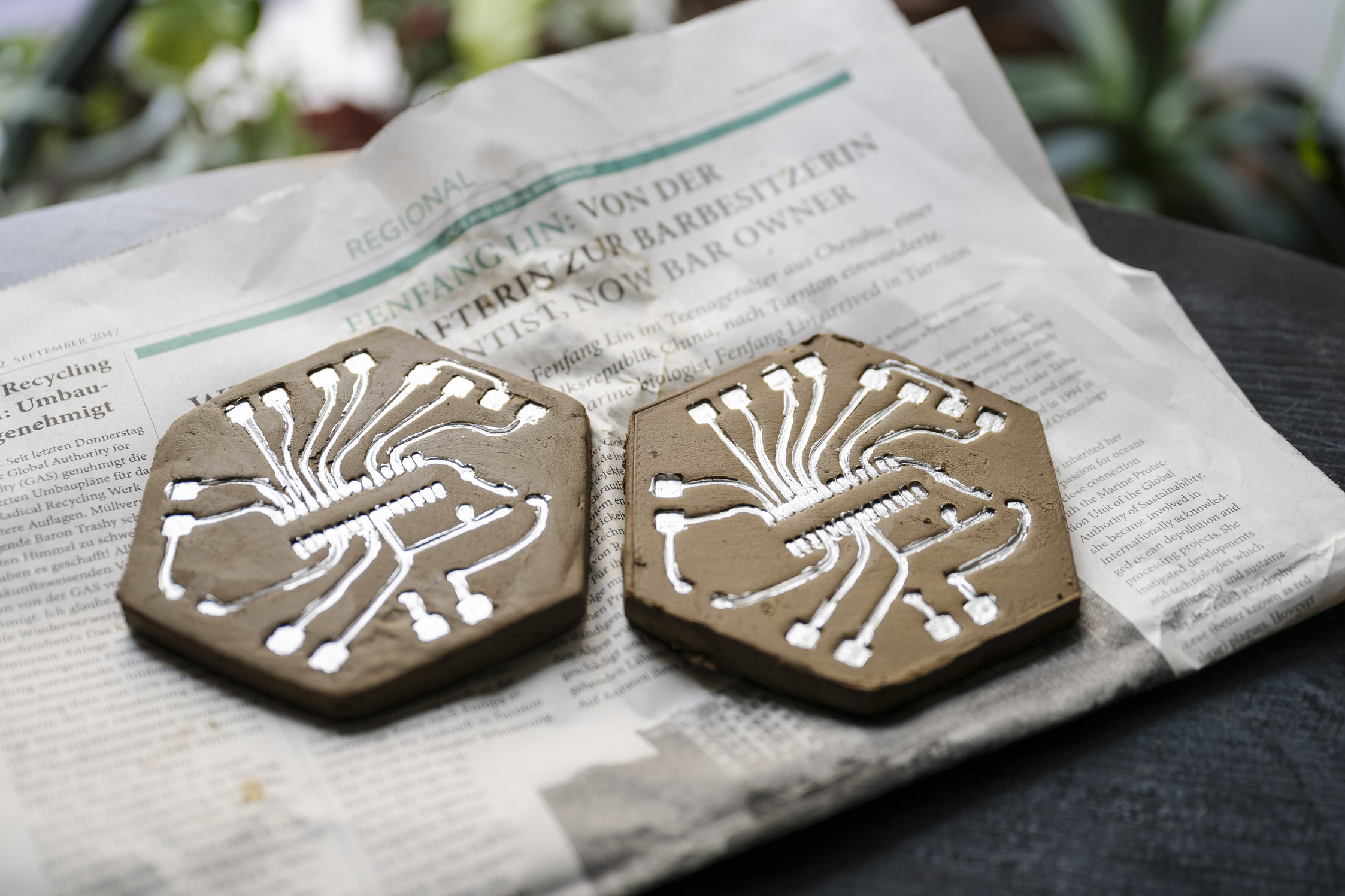 AMRO24 Exhibitions "Play with Clay PCB", by Patrícia J. Reis & Stefanie Wuschitz