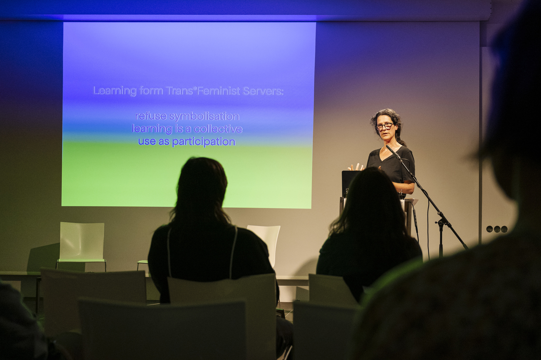 AMRO24 Exhibitions "The Cultural Meaning of the User Aesthetics and Politics of the Everyday", by Shusha Niederberger