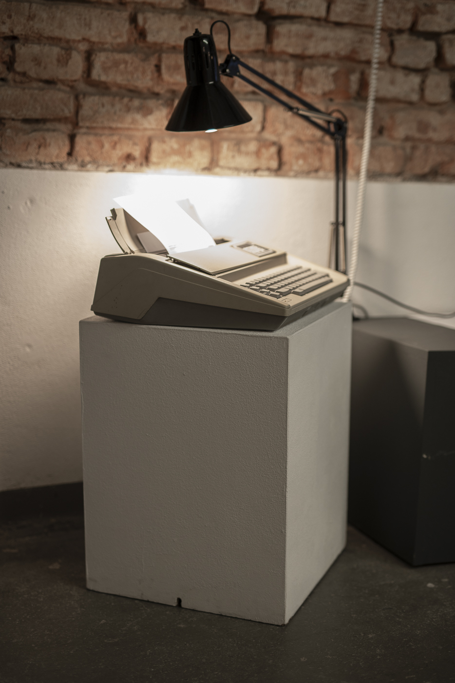 AMRO24 Exhibitions "The Etherpaper System", by Joseph Knierzinger